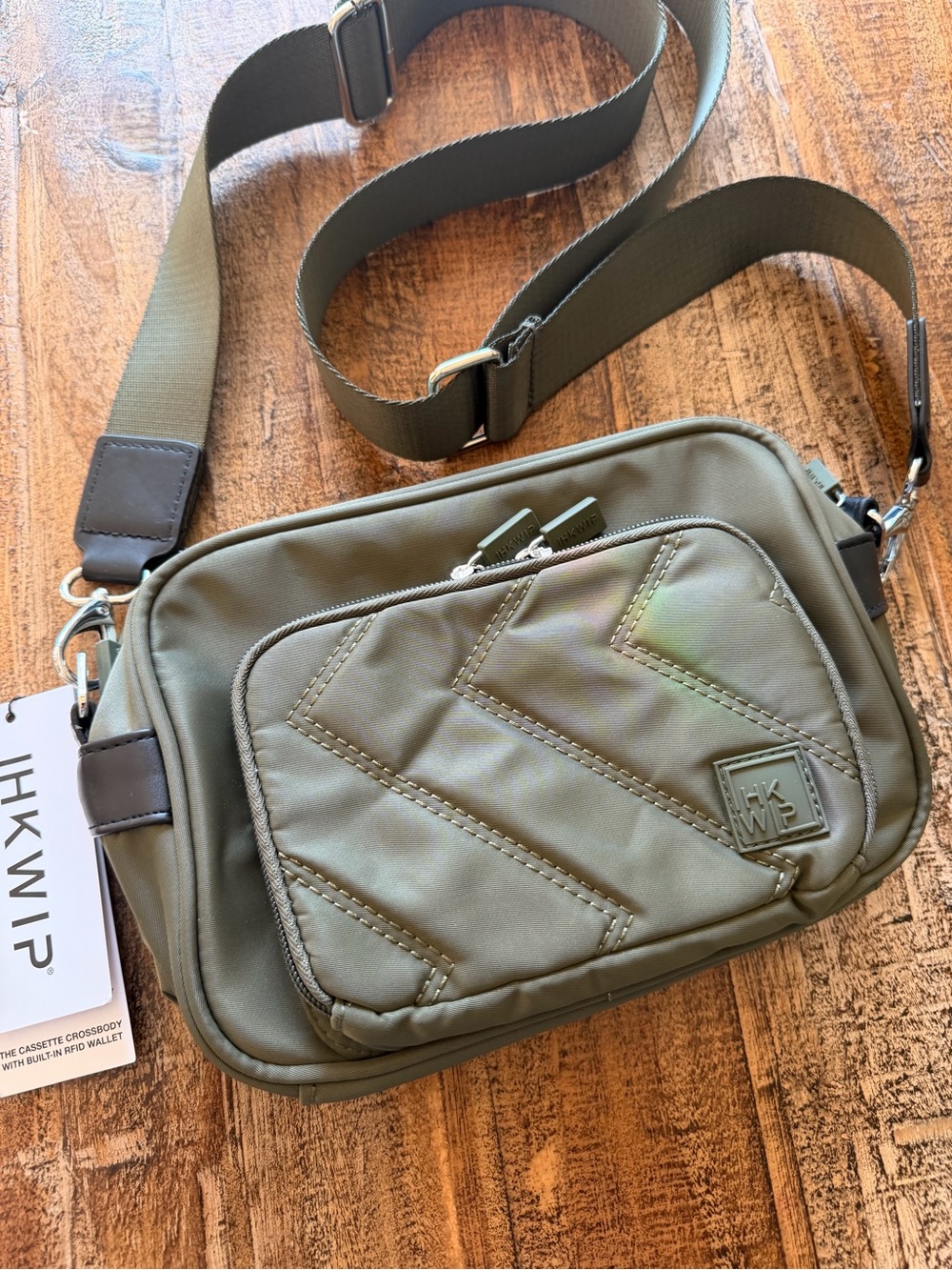 NWT IHKWIP “cassette crossbody” with built in RFID wallet olive green stylish
